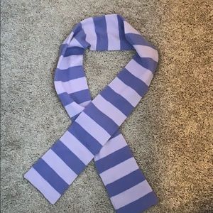 Express cashmere scarf